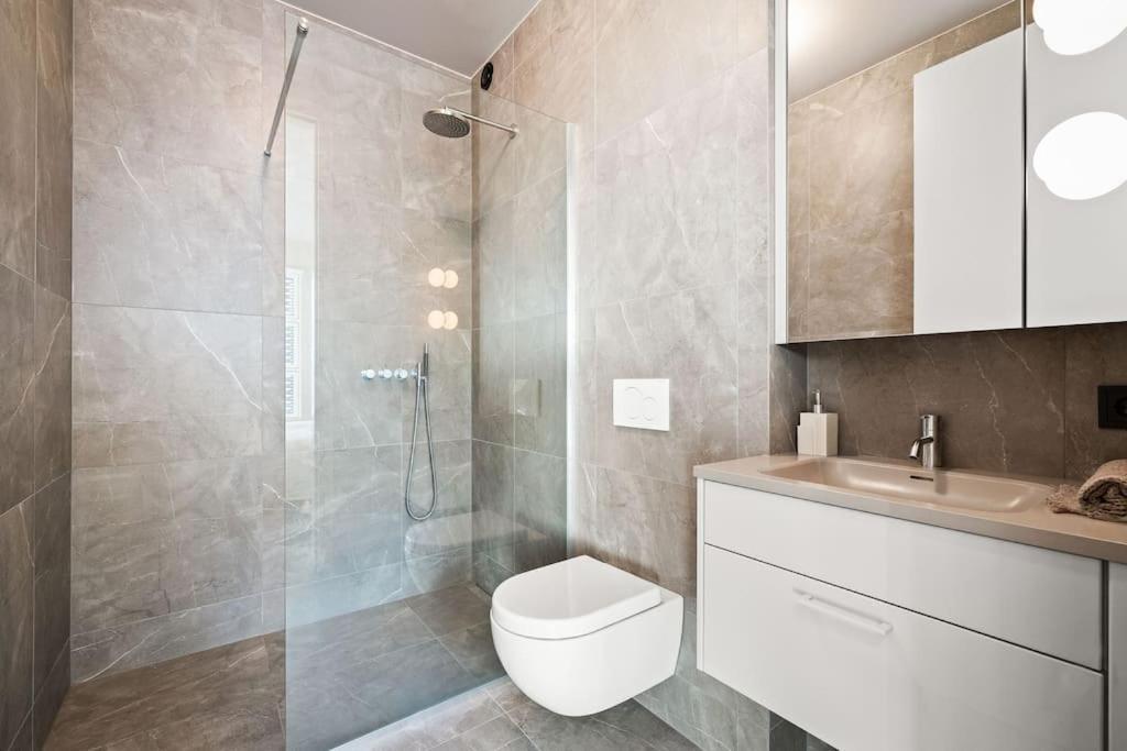 Private Lux 2Br & 2Ba City Center With Free Parking 레이캬비크 외부 사진