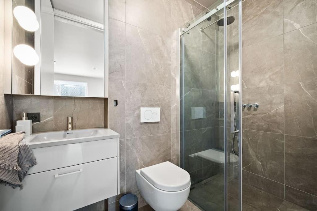 Private Lux 2Br & 2Ba City Center With Free Parking 레이캬비크 외부 사진