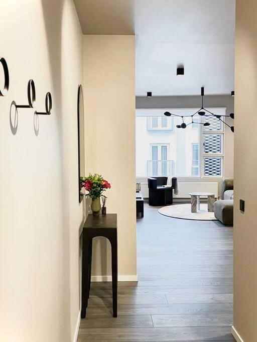 Private Lux 2Br & 2Ba City Center With Free Parking 레이캬비크 외부 사진